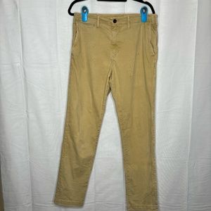 American Eagle Flex Khaki Pants